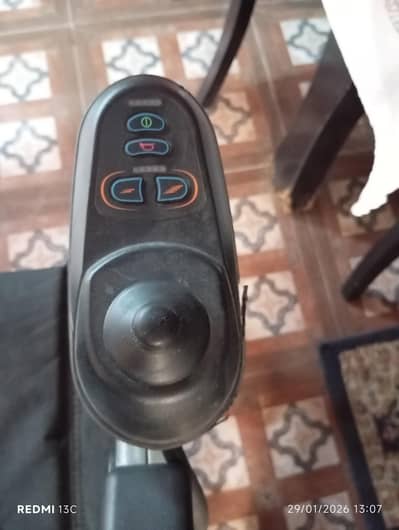 wheel chair Battery operated