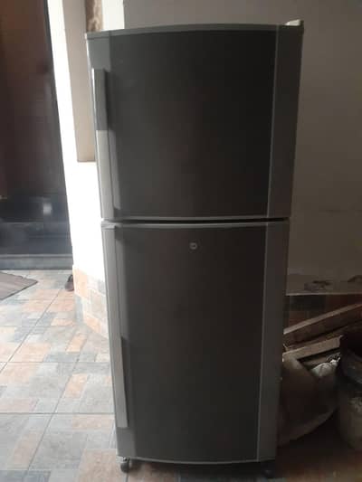 Medium size fridge  Dawlance