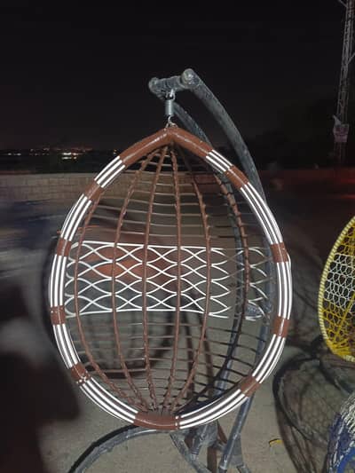 job available at furniture shop near Gul centre