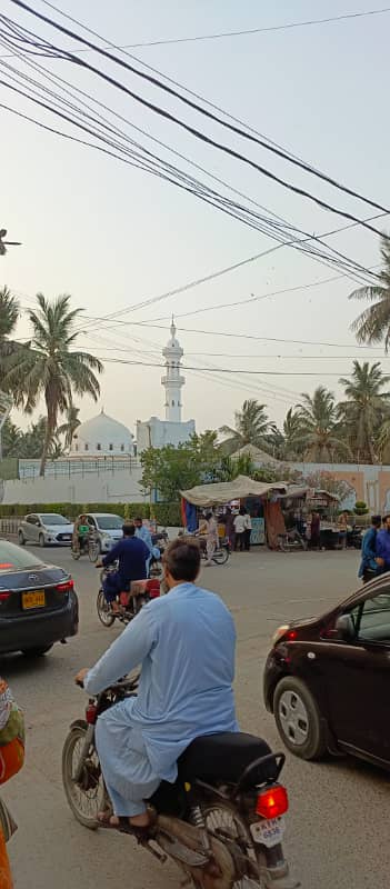 1 furnished room. 40000. for rent gulshan block 16. iftikhar estate