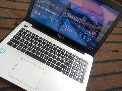 Asus corei5 6gen 4gb 128gb