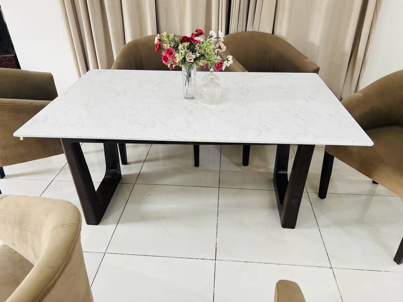 Dining table set 2