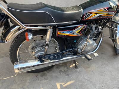 125 Lush condition urgent sell