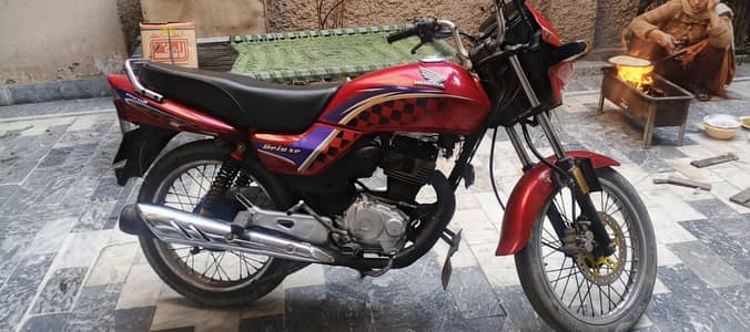 delux 125 mitar ishary hadlaights led lights har chez ok