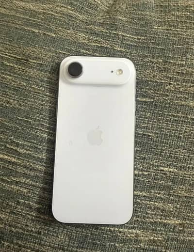 Apple iPhone 17 Air 256 gb LLA model sale argent 0301/3565793, WhatsA
