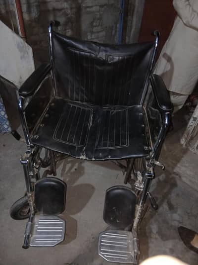 Imported Foldable Steel Wheelchair/Patient chair