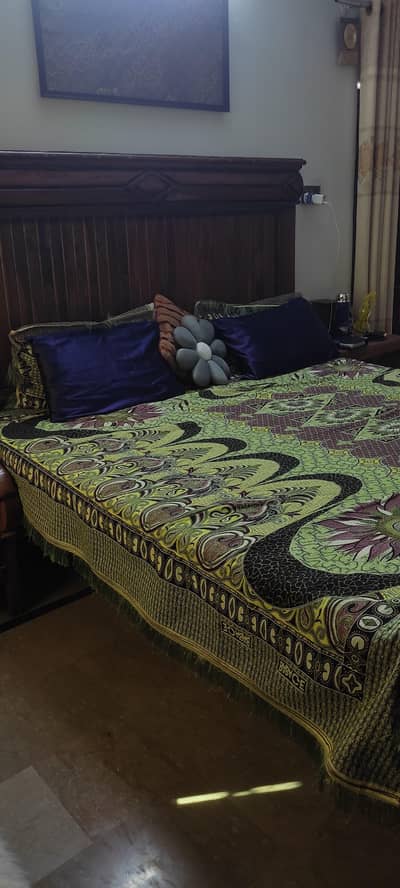 Complete bed nd furniture set