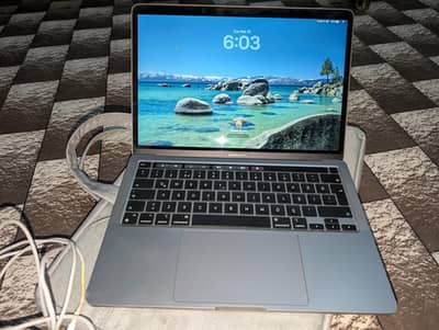 MacBook Pro Apple M1 | 16GB RAM | 256GB SSD | Excellent Condition