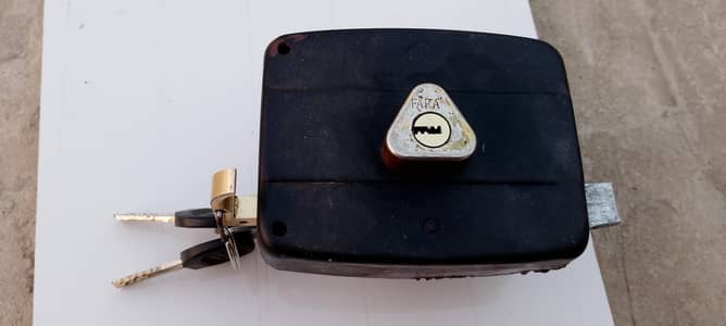 Door Lock with 3 keys