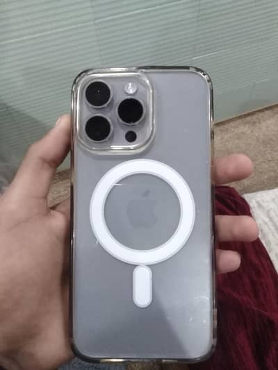 Natural titinium15 pro max 256 gb 90battery health 284cycle waterproof