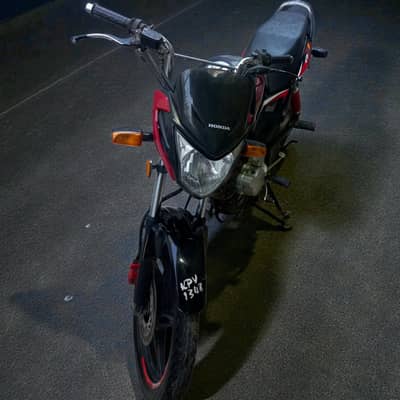 Honda CB 125 F