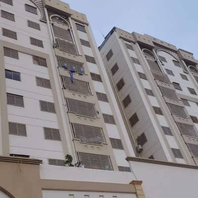 2 Bed Lounge With Roof