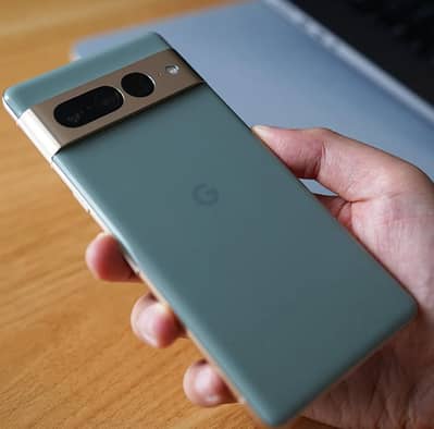 Google Pixel 7 pro  excellent condition