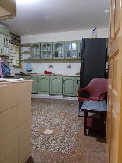 I-8 Beautiful Flat For Bachelors