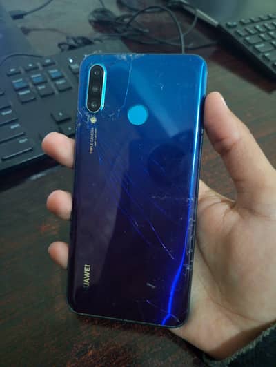 HUAWEI P30 LITE. USED MOBILE