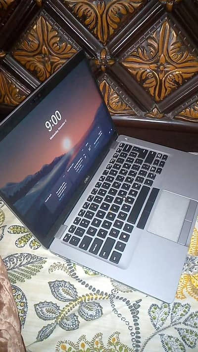 Dell Laptop core i5 ,10 gen