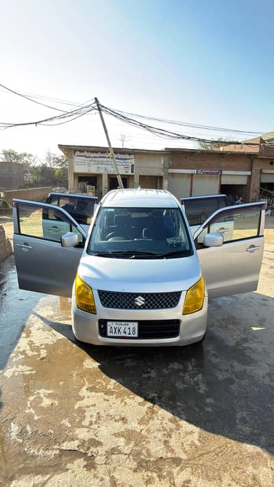 Jaonees suzuki Wagon R 2010/14 model