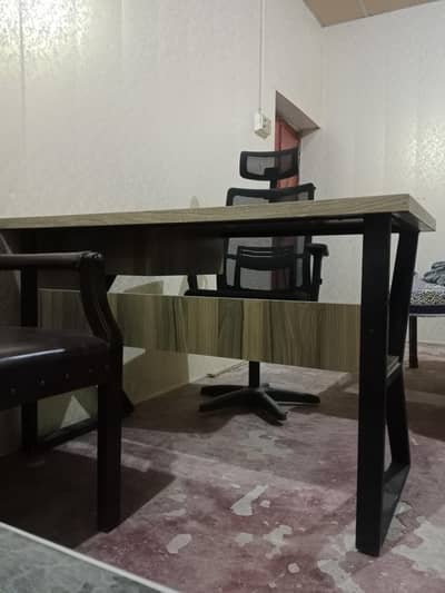 Table for sale 03241178260