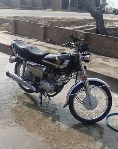 CG125 Spical addition .  Lush condition