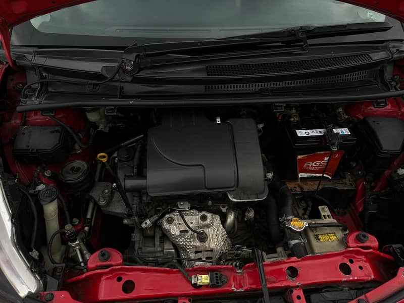 Vitz 2012/15 Model 6