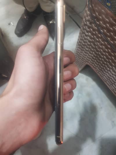 iphone xs max bypass