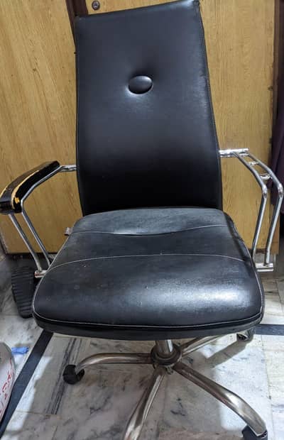 Office chair used
