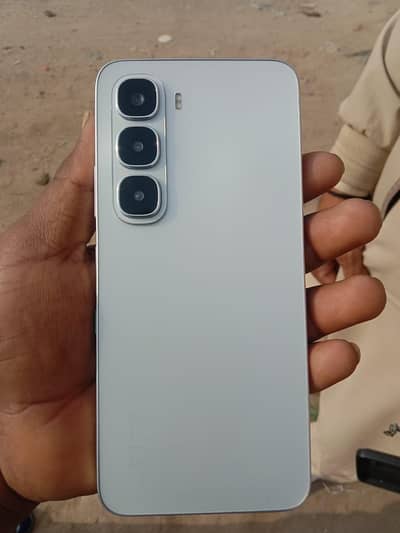 Infinix Hot 60i 6+6/128 GB
