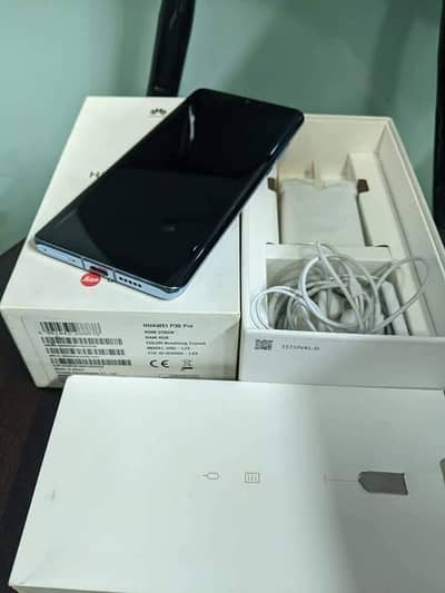 Huawei p30 Pro 8 GB Ram 256gb my WhatsApp number 03193220605