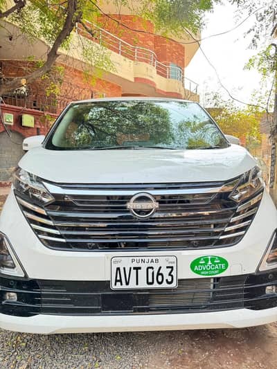 Nissan Dayz Highway Star S hybrid X pro pilot