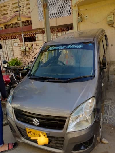 Wagon R 2015 full genuine for sale