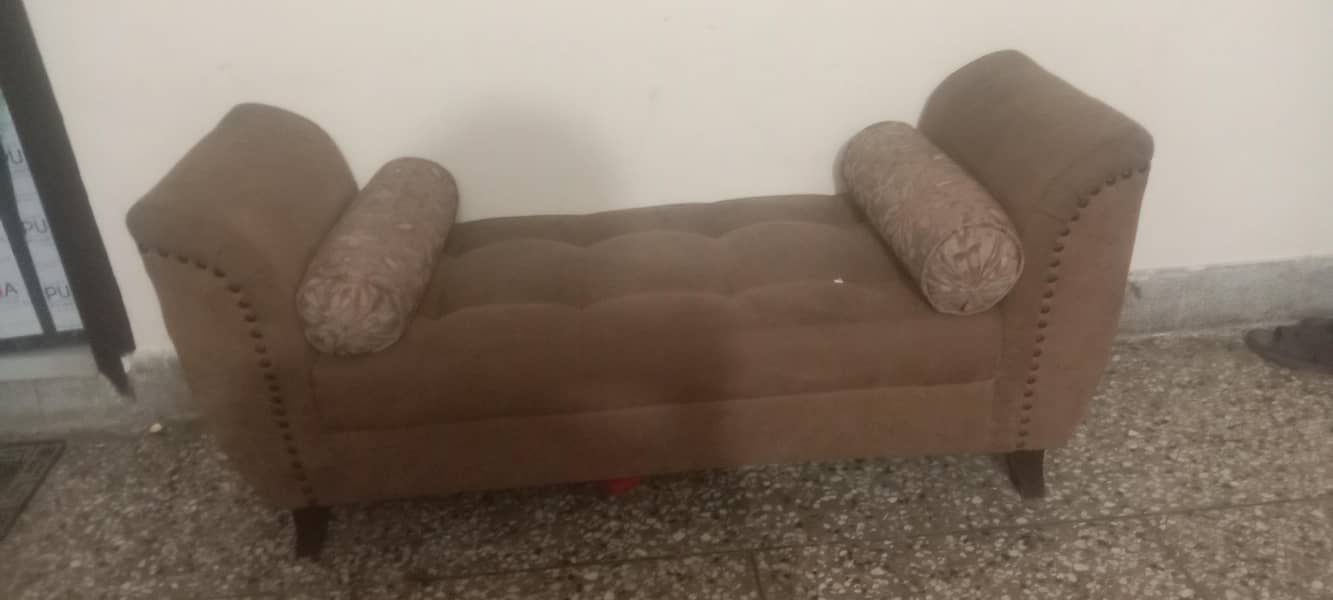 2seater couch 1