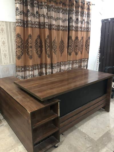 Office Table and chairs