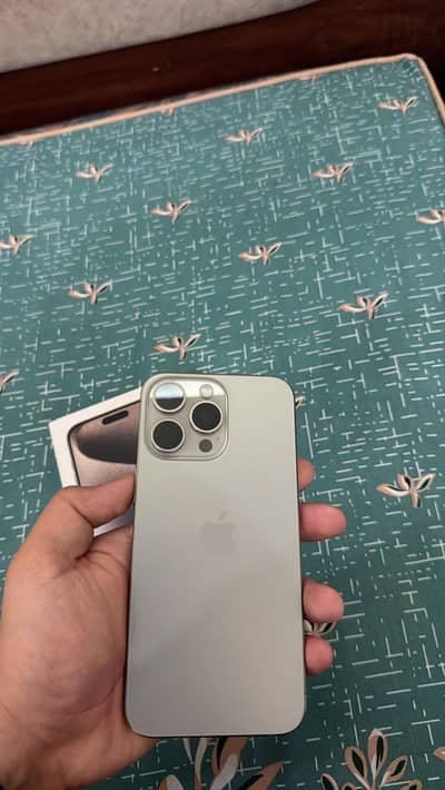 iPhone 15 pro max 512gb  factory unlock