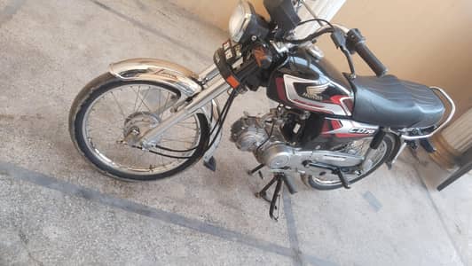 Honda CD 70 24/25