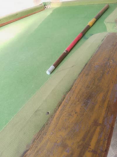 Snooker Table