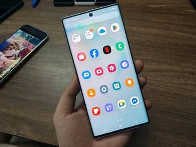 Samsung note 10 plus 12 gb 256gb my WhatsApp number 03193220605