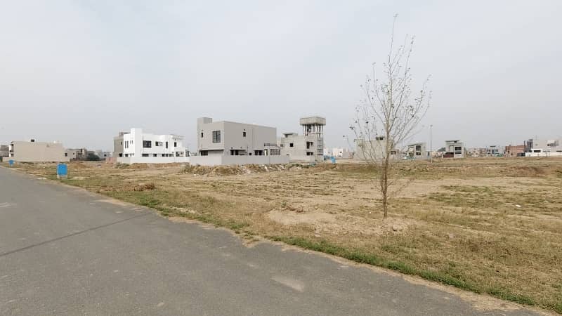 9 Marla Good Location Plot 2