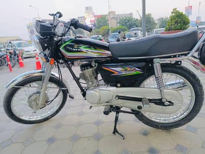 Honda 125 2010 model