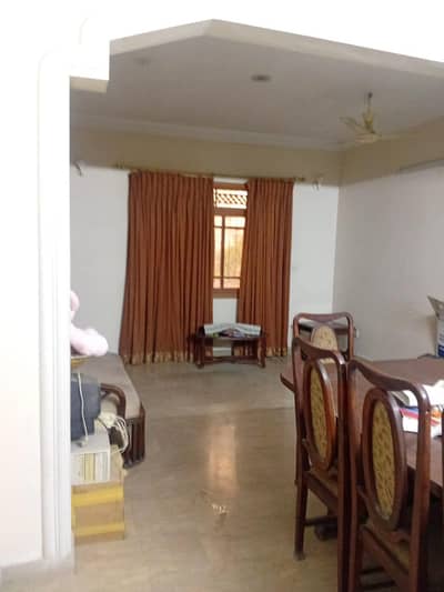 BLOCK-S. BEAUTIFUL GROUND FLOOR NORTH NAZIMABAD