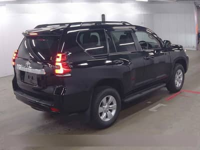 Fresh clear low mileage prado