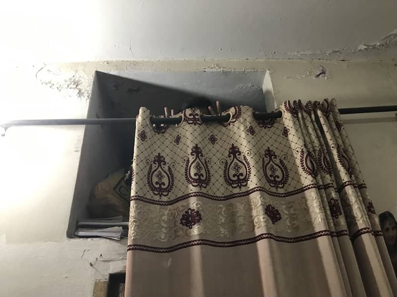 HM400pro model projector 1