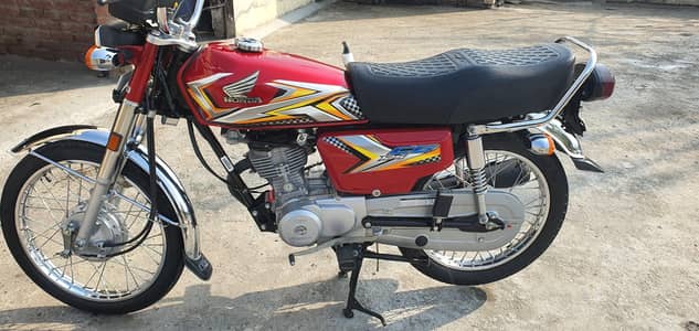 Honda 125 25 model