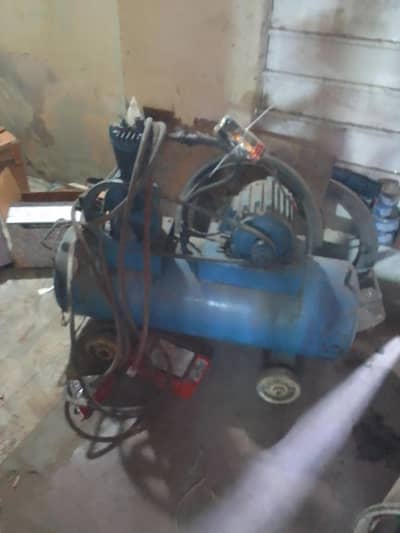 Air compressor
