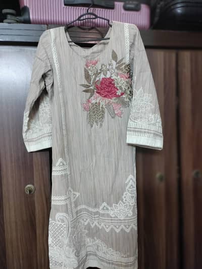 girls tops and Curtis