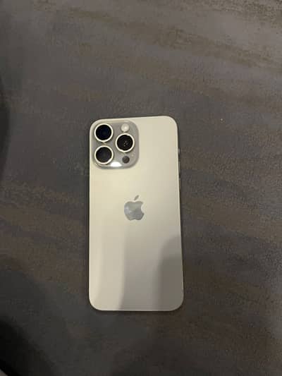 Apple iPhone 15 Pro Max