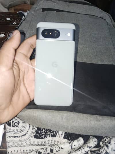 Pixel 8 standard