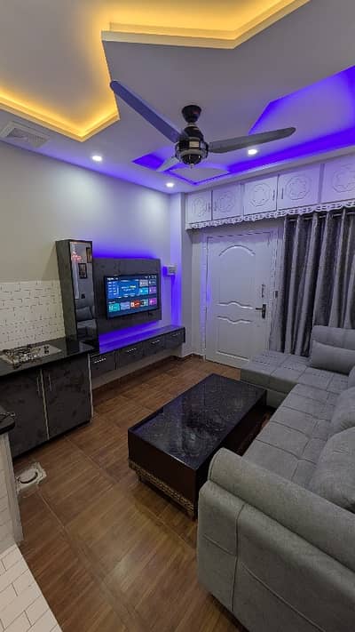 350 Sqft Brand New Fully Furnished Flat Available For Sale in Johar town