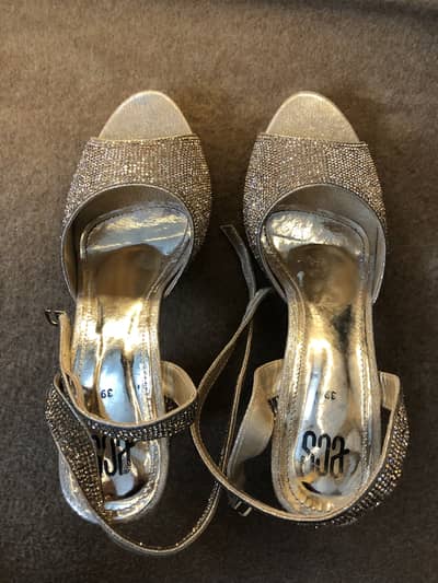 Ladies Heels 39 Number