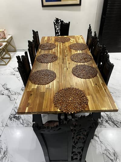 Stylish Dining Table with chairs