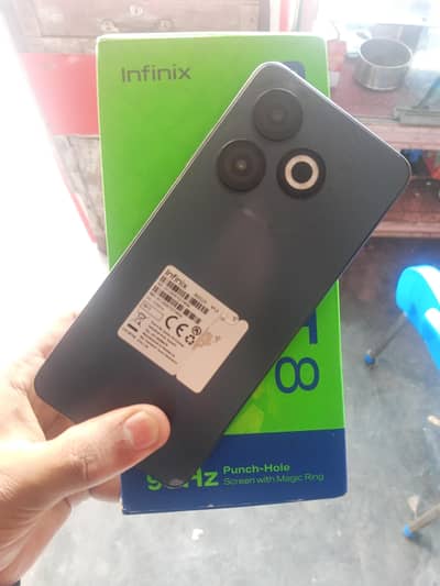Infinix smart 8